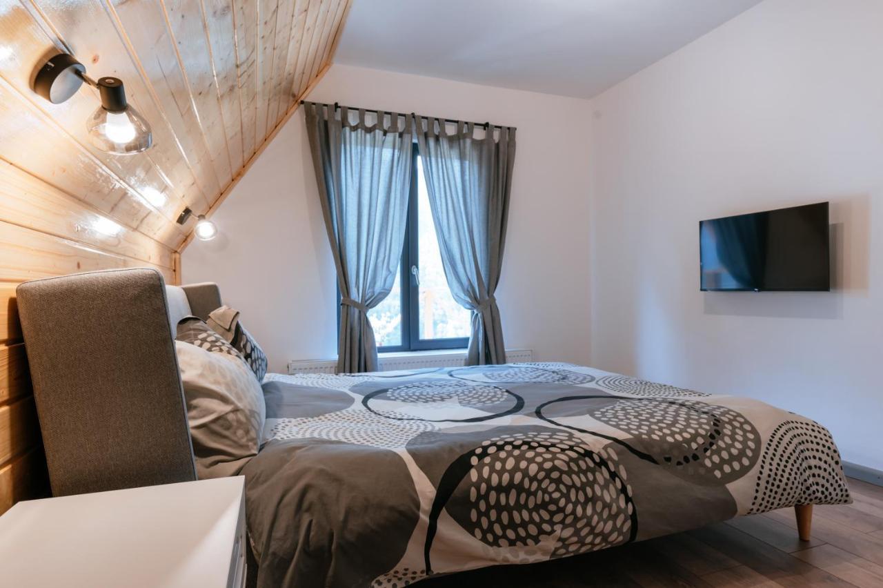 Wild Cabin Malaia Ngoại thất bức ảnh