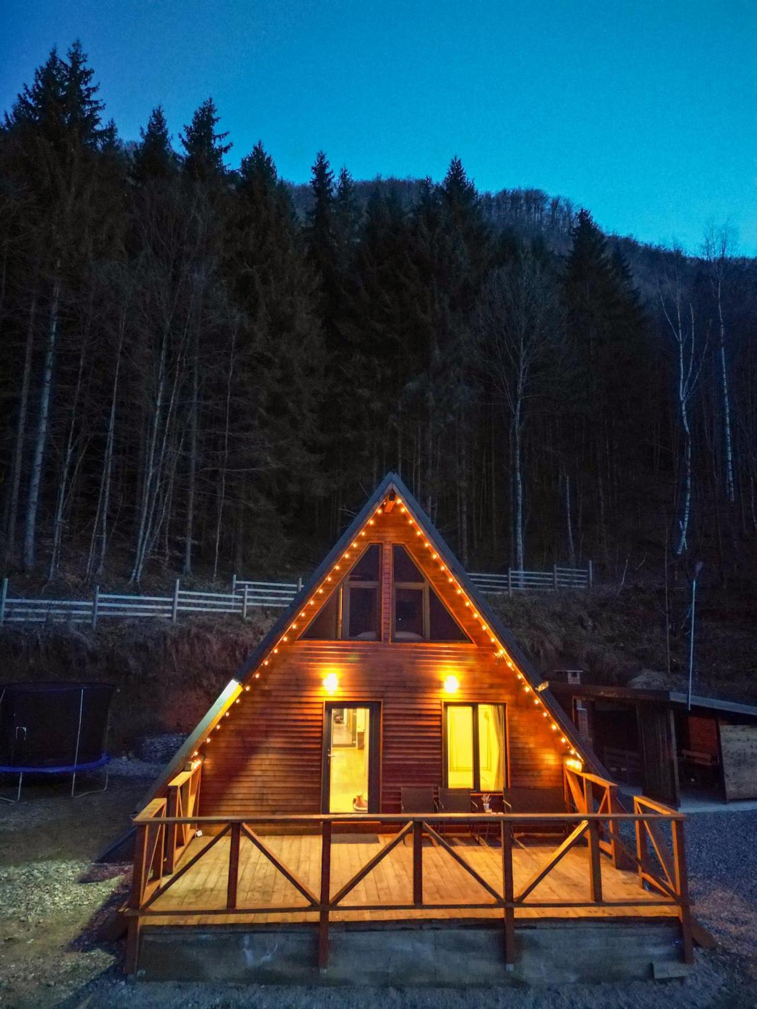 Wild Cabin Malaia Ngoại thất bức ảnh