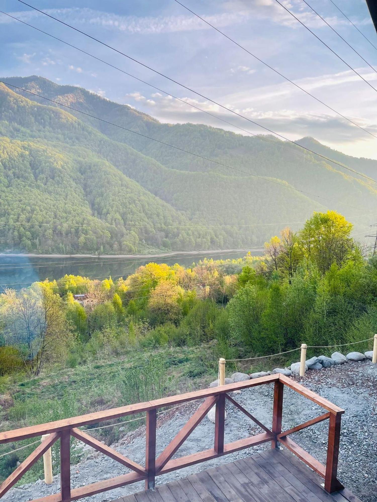 Wild Cabin Malaia Ngoại thất bức ảnh